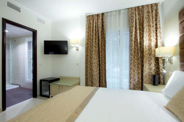Moon Dreams Torremolinos - Adults Recommended Hotel Стая снимка